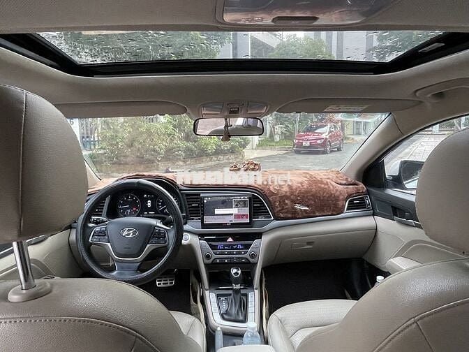 GD bán lại Elantra bản full 2019 còn cực mới .