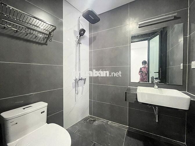 CHO THUÊ CĂN HỘ  STUDIO - 1N1K - 2N1K BAN CÔNG NGAY CÔNG VIÊN HÒA BÌNH