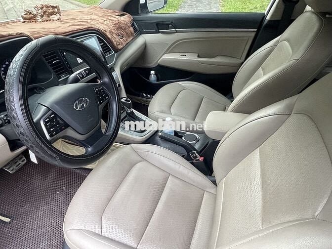 GD bán lại Elantra bản full 2019 còn cực mới .