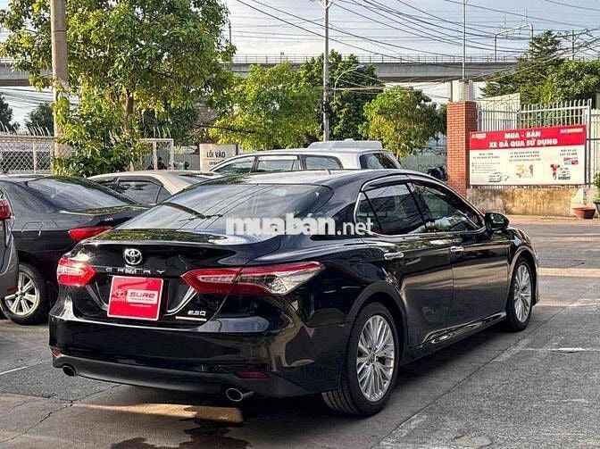 Camry 2020 2.5Q siêu lướt mới keng