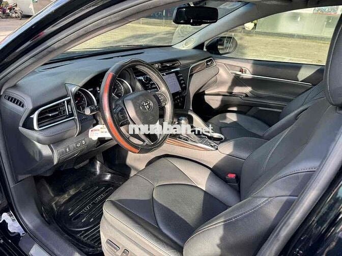 Camry 2020 2.5Q siêu lướt mới keng