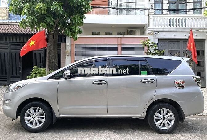 Bán INNOVA cuối 2019 E xe gia đình Zin: 412tr