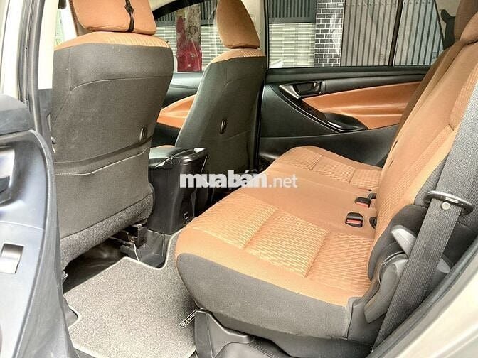 Bán INNOVA cuối 2019 E xe gia đình Zin: 412tr
