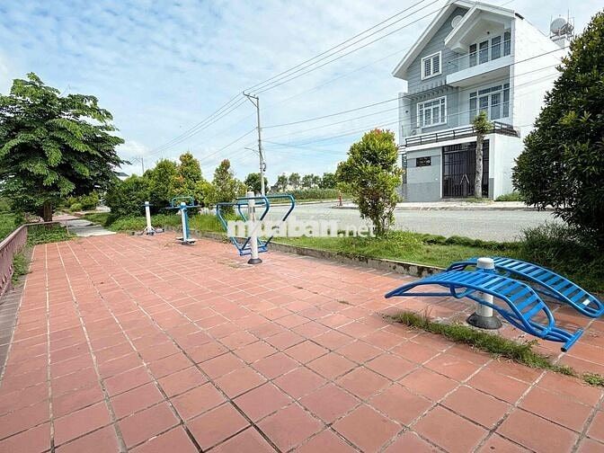 Lô Đất mặt tiền Kênh KT11 - Hướng Nam - Đường 14m - 100m2 SHR