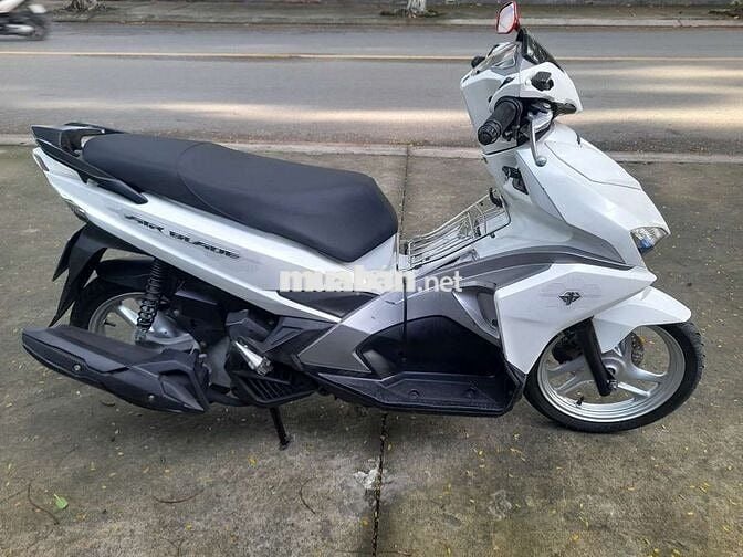 AB125 Fi chính chủ căn cước , máy zin êm