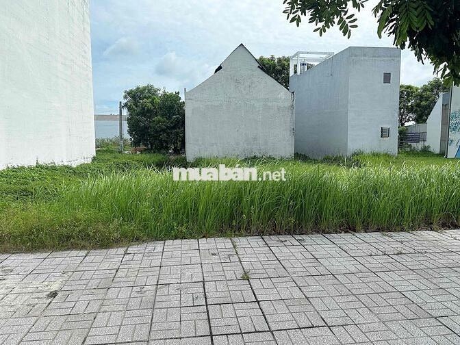 Lô Đất mặt tiền Kênh KT11 - Hướng Nam - Đường 14m - 100m2 SHR