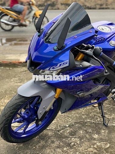 r15 2022 zin sơn zin chính chủ