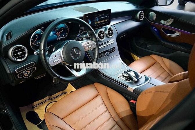 Mercedes Benz C300 AMG model 2020 siêu đẹp