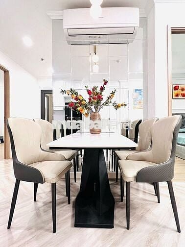 Bán nhanh căn 2N2VS, DT 68m2 chỉ 3.68 tỷ tại Vinhomes ocean park
