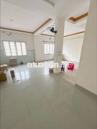 HXT Lũy Bán Bích - 8x15 - 3 Lầu - Thang Tải Hàng