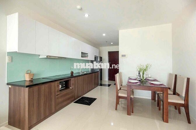 Cho thuê căn hộ 2PN Monarchy, View biển thoáng mát, dọn vào ở ngay