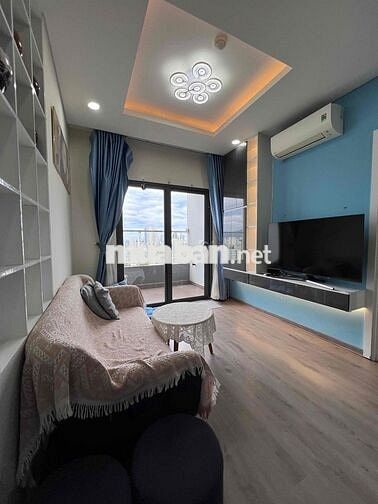 Cho thuê căn hộ 2PN Monarchy, View biển thoáng mát, dọn vào ở ngay
