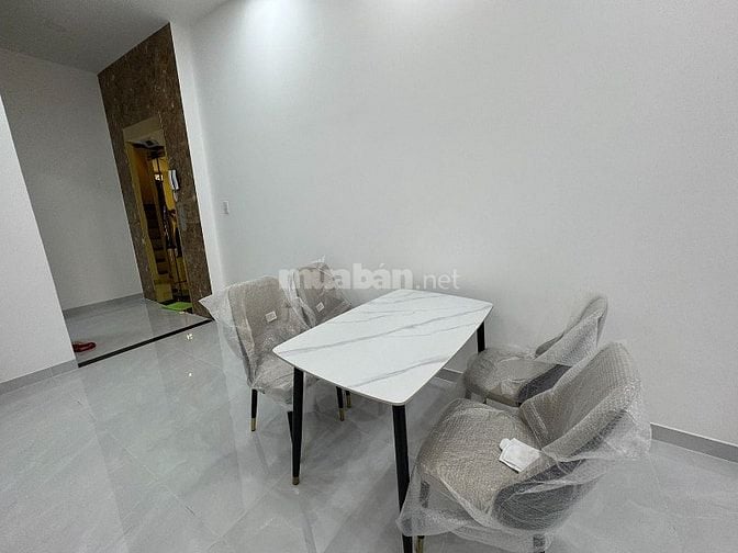 3lầu có thang máy hẻm ô tô VF5,hẻm thông khu VIP Hoàng Diệu-gần NVTrỗi
