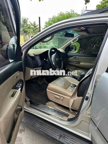 Toyota Fortuner 2016 2.7V 4X2 AT - 160000 km