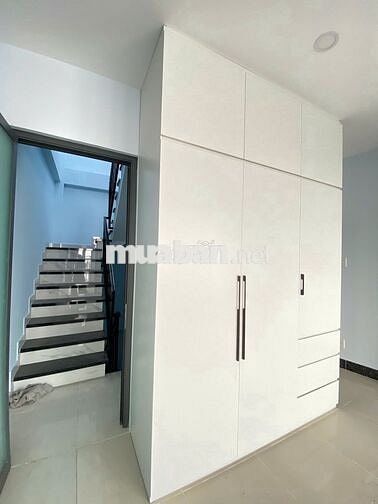 Nhà mới nguyễn khuyến 5pn gần bùi đình túy lê quang định chợ bà chiểu