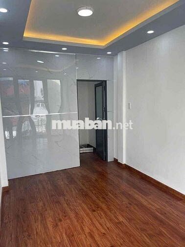 cho thuê nhà 1 trệt 2 lầu, 2pn 2vs, Hồ Biểu Chánh P11 PN