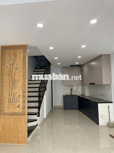 Nhà mới nguyễn khuyến 5pn gần bùi đình túy lê quang định chợ bà chiểu