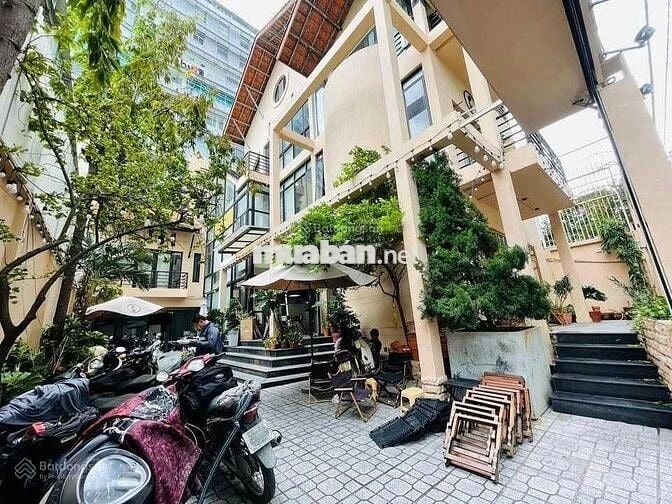 Cho thuê BIỆT THỰ 193 Điện Biên Phủ, Bình Thạnh, sân vườn, giá cực tốt