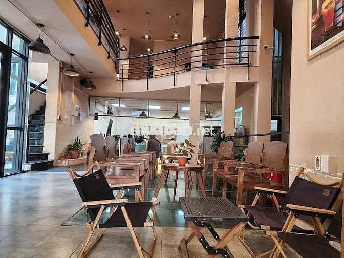 Cho thuê BIỆT THỰ 193 Điện Biên Phủ, Bình Thạnh, sân vườn, giá cực tốt
