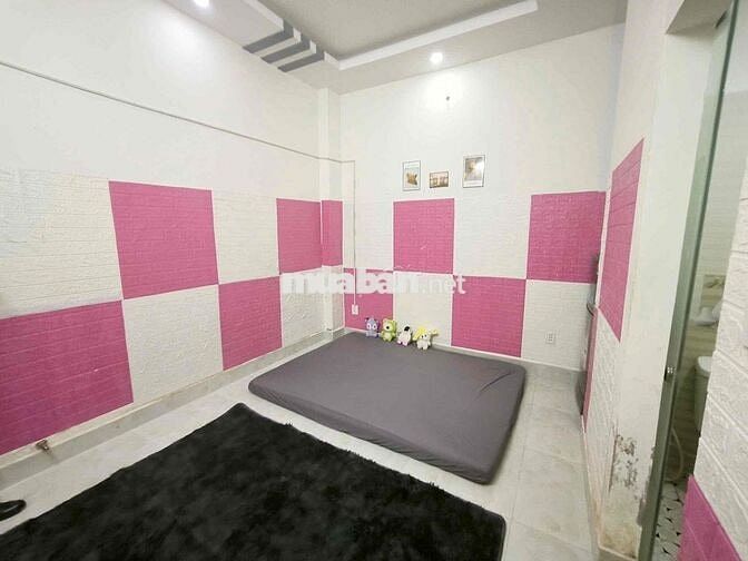 phòng trọ Hương Lộ 2 - cạnh Bệnh Viện Bình Tân- full nội thất -2tr800