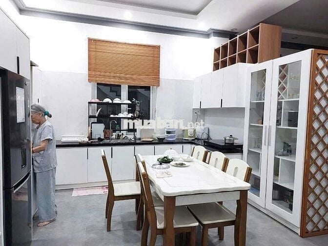 CẦN BÁN GẤP CĂN NHÀ NGAY THÀNH PHỐ BẢO LỘC