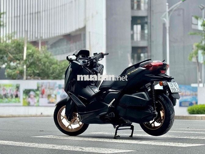 Yamaha Xmax 300 2024