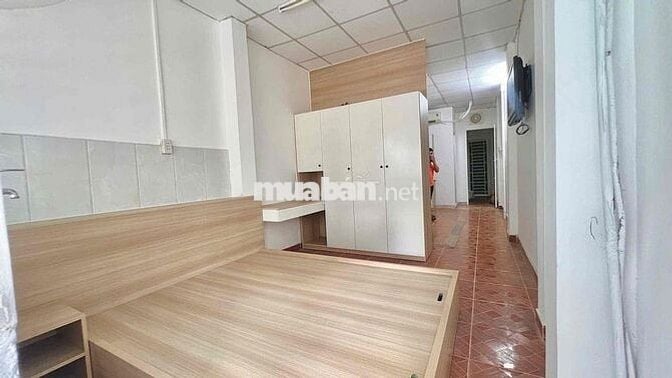 Cho Thuê Căn Hộ 1pn Mới Full NT Ban Công Máy Giặt Riêng Ngay Quận 10