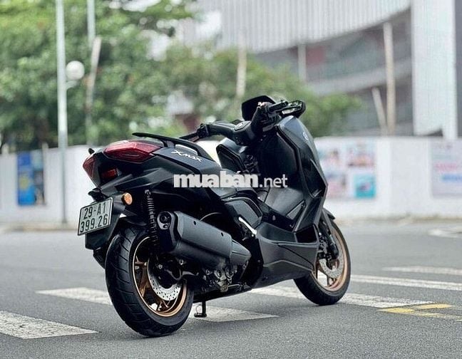 Yamaha Xmax 300 2024
