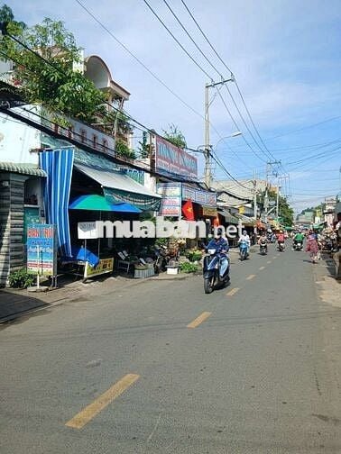 Nhà mt HT 22 khu chợ buôn bán ngày đêm