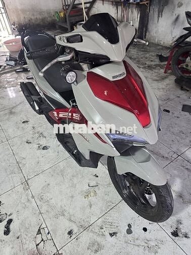 Air Blade siêu nhân cực đẹp có trả góp trao đổi