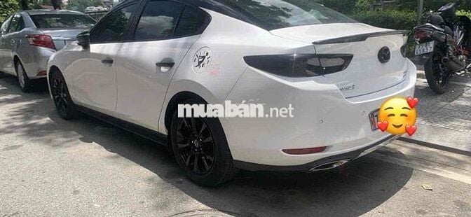 Mazda 3 2023 1.5L Luxury - 24000 km 1 chủ