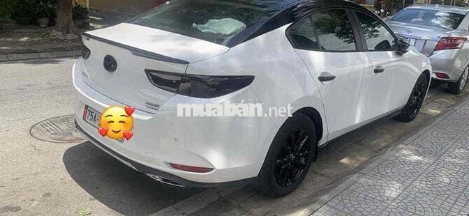 Mazda 3 2023 1.5L Luxury - 24000 km 1 chủ