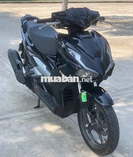 Honda Air Blade 2022 2 van đen bóng có trả góp