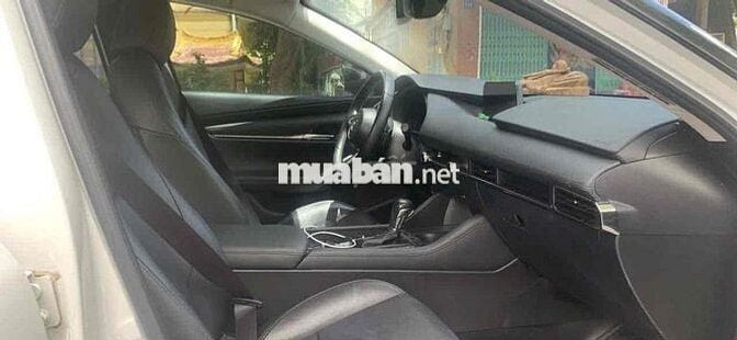 Mazda 3 2023 1.5L Luxury - 24000 km 1 chủ