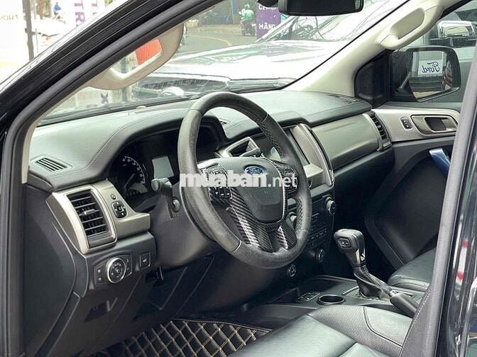 Ford Everest 2020 Trend 2.0L AT 4x2 - 93000 km