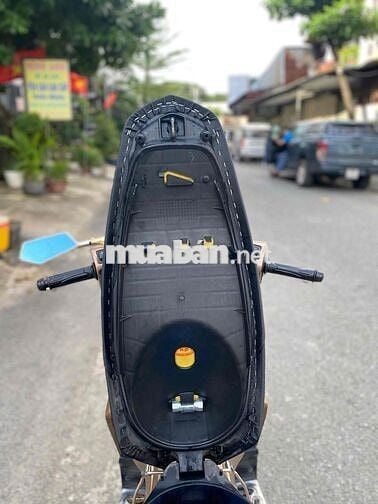xe 1 chủ đứng ký bán sang tên,biển số tp.
