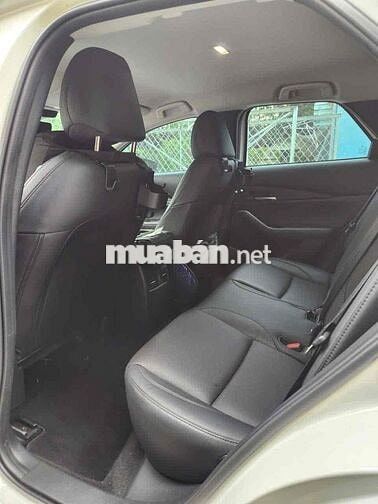 Mazda CX-30 2024 Luxury 2.0 AT - 7500 km