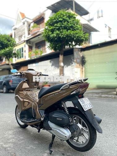 xe 1 chủ đứng ký bán sang tên,biển số tp.