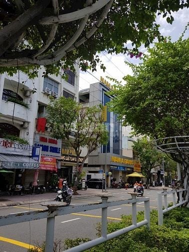 bán nhà MẶT TIỀN đường Hoàng Diệu.Phường Xóm Chiếu(cũ F12.Q4)