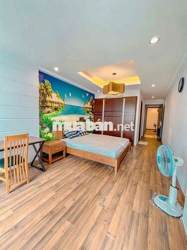 Căn hộ 110m2 2PN ban công phòng khách lớn Tân Bình