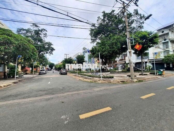 🌈BÁN NHÀ MT ĐƯỜNG 14M TÊN LỬA💥4x15m 4 Tầng GIÁP QUẬN 6✅️