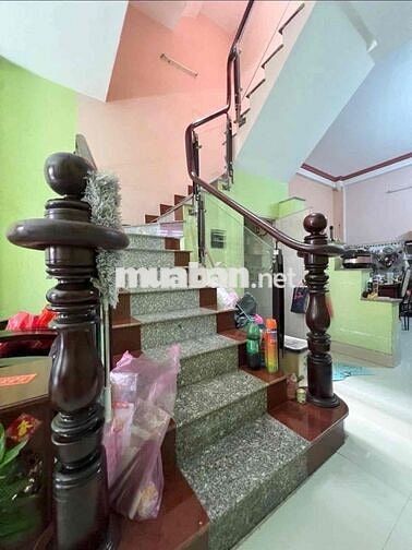 Nhà 3 Tầng hẻm xe hơi- Dt 53,2m2- luỹ bán bích -2Pn,2vs - Giá 6.x Tỷ