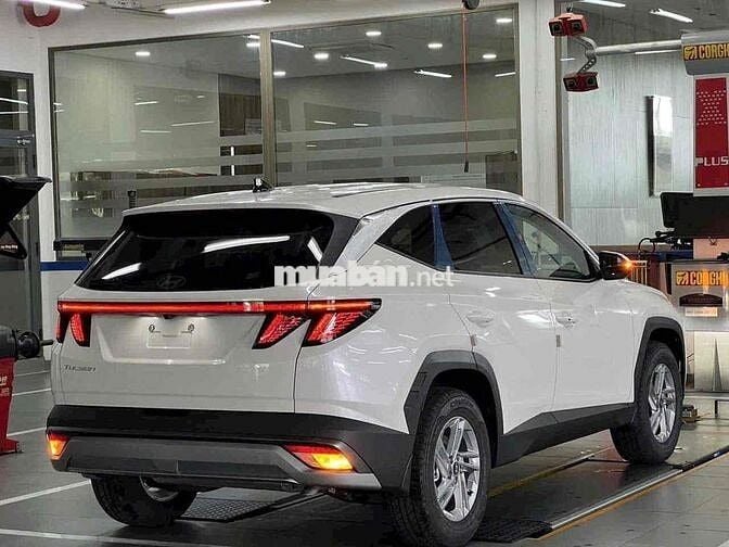 Hyundai Tucson 2025 2.0 AT Tiêu chuẩn