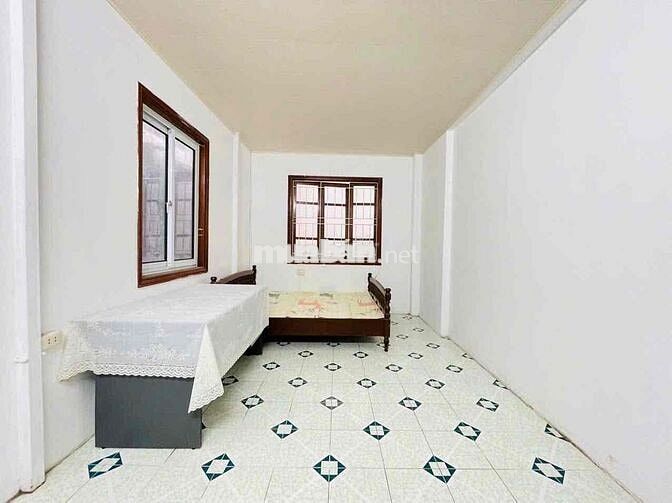 ngõ thông ba gác tránh đường láng. 58/87m 4tầng : 9,4 tỷ