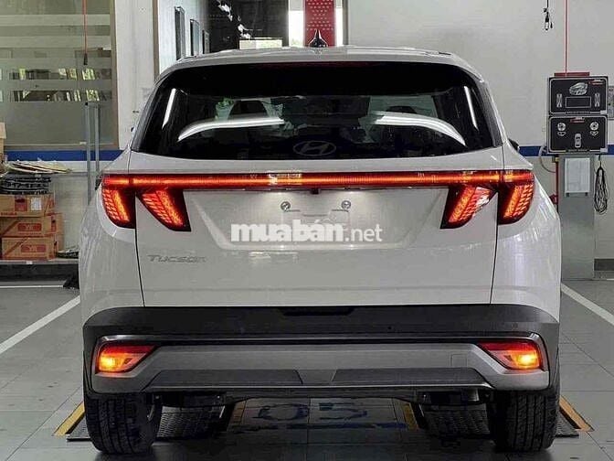 Hyundai Tucson 2025 2.0 AT Tiêu chuẩn