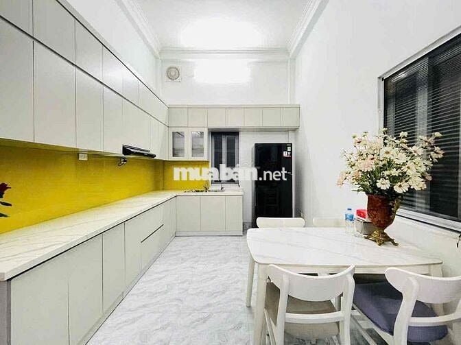 ngõ thông ba gác tránh đường láng. 58/87m 4tầng : 9,4 tỷ