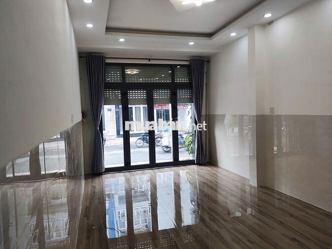 Cho thuê mặt bằng kinh doanh Dương Bá Trạc, Q8