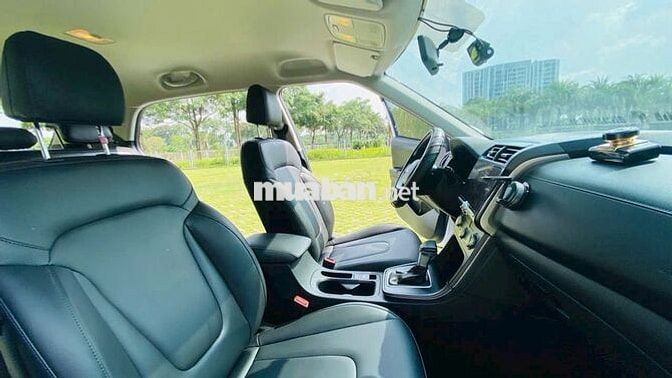 HYUNDAI CRETA 1.5 BẢN TIÊU CHUẨN