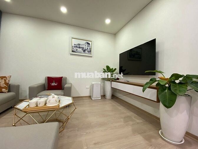Chính chủ cho thuê kim mã thượng 1n1k 45m2 full đồ có hầm gửi xe