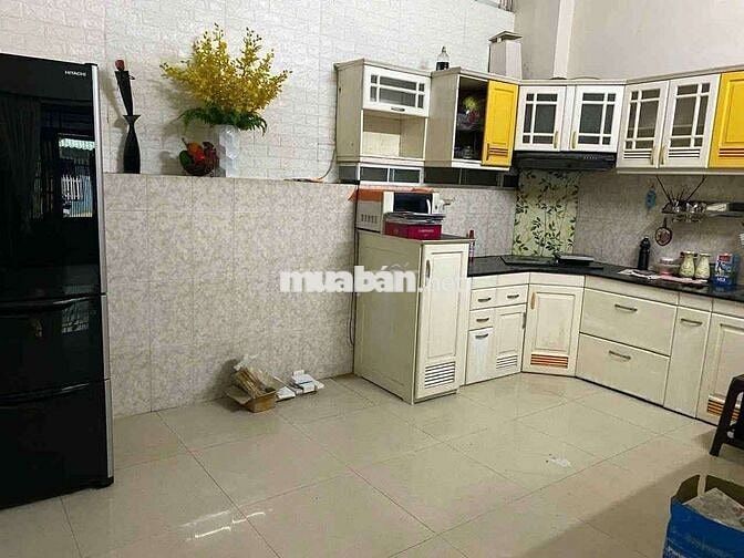 Bán nhà 3 tầng mặt tiền Hồ Biểu chánh - Hòa cường - Hải châu